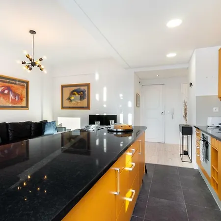 Апартаменты Whome | Anjos Premium #10 Лиссабон